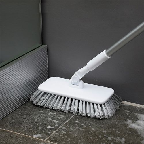 CLEANING BRUSH