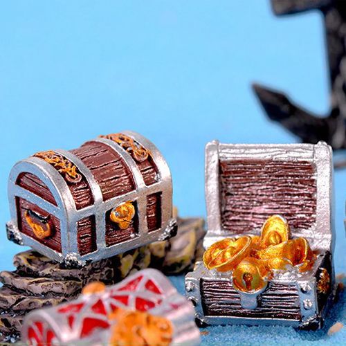 MINIATURE TREASURE CHEST