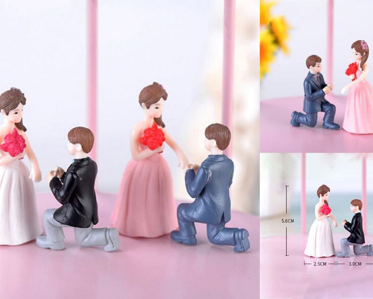 MINIATURE COUPLE SET
