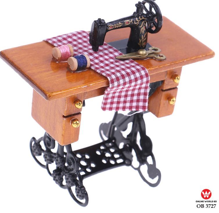 MINIATURE SEWING MACHINE