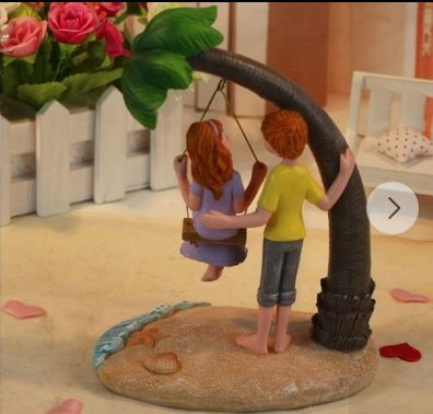 MINIATURE DECORATION PIECE