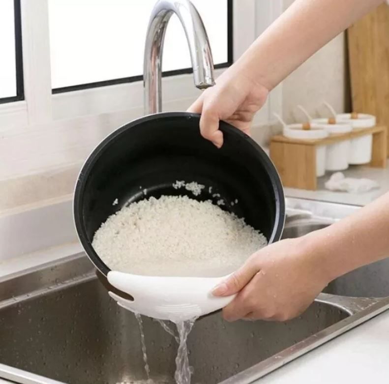 Rice Washing Spoon