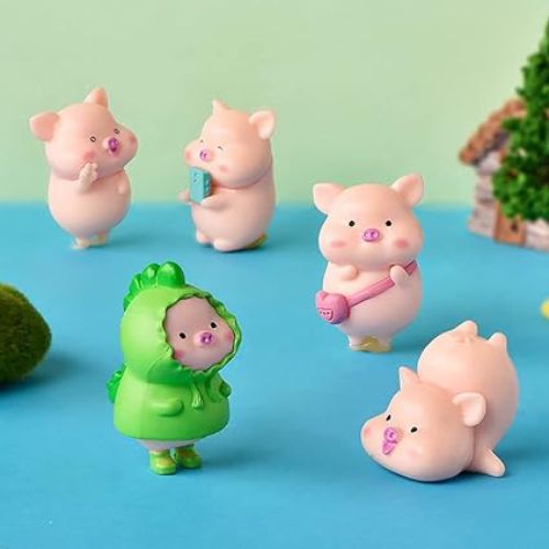 MINIATURE PIG FAMILY