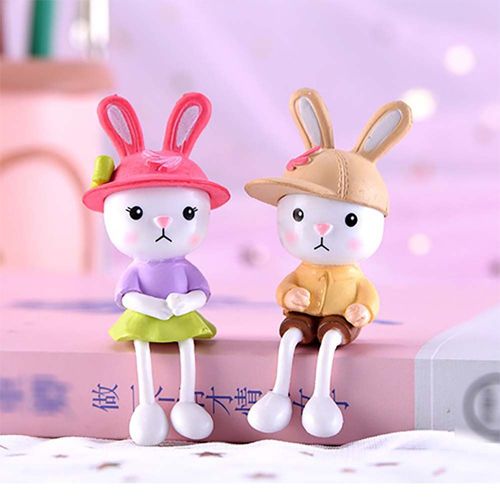 MINIATURE BUNNY COUPLE