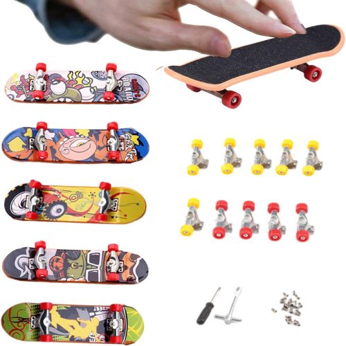 MINIATURE SKATE BOARD