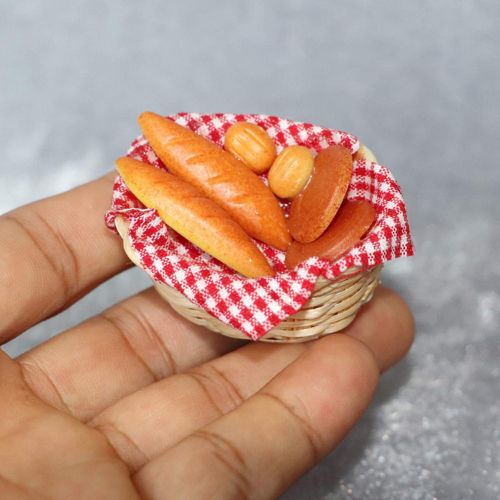 MINIATURE BREAD STRIP