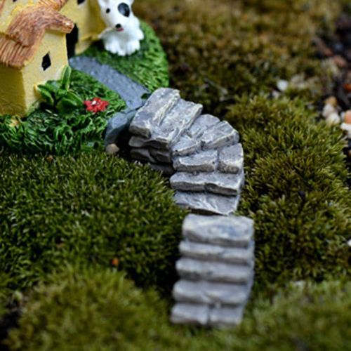 MINIATURE STAIRS