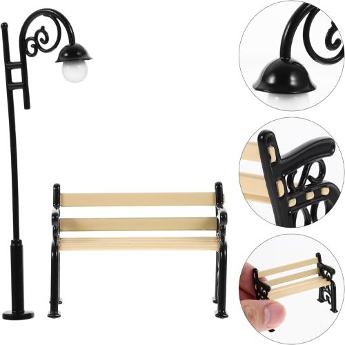 MINIATURE BENCH & STREET LAMP