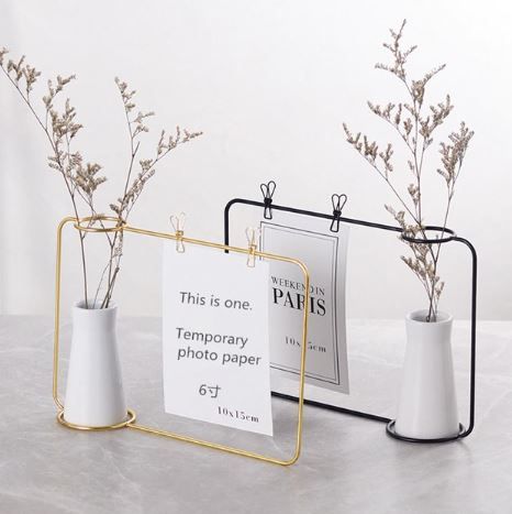 PHOTO FRAME WITH VASE