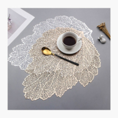Leaf Shaped Table Mat