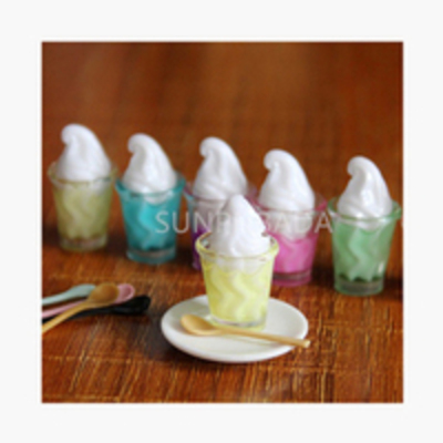 Miniature ice cream sundae