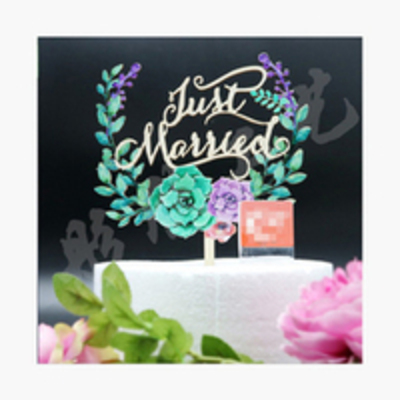 WEDDING CAKE TOPPER
